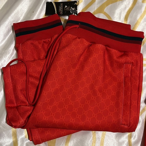 Men red Jogging Set - Picture 3 of 5